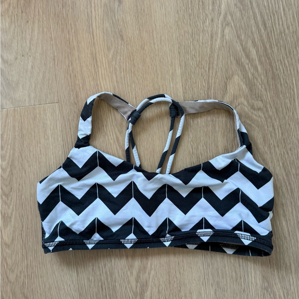 Lululemon Black and White Zigzag Sports Bra